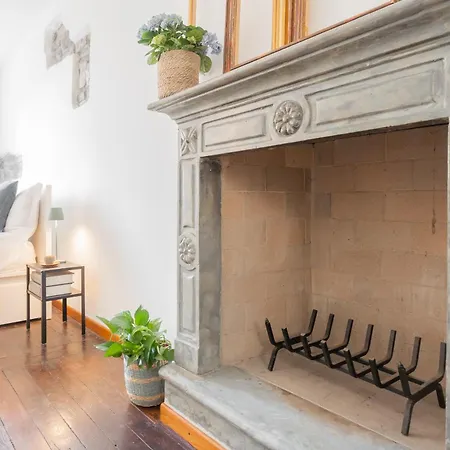 Emily's House - Authentic By Rent