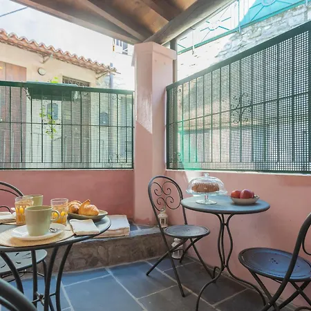 Emily's House - Authentic By Rent Apartamento Torno