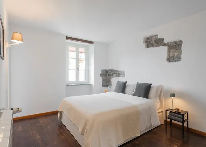 Emily's House - Authentic By Rent Apartament