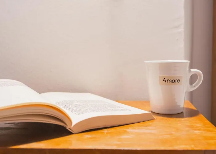 Emily's House - Authentic By Rent