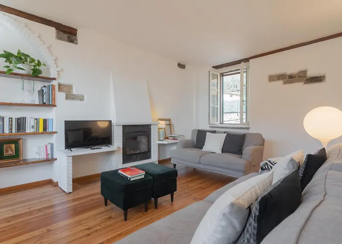 Emily's House - Authentic By Rent Apartament *