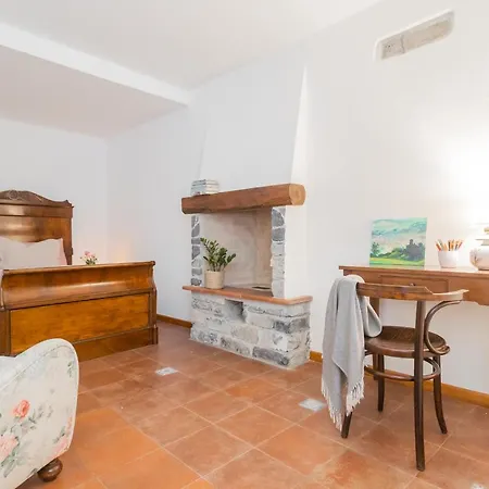 Emily's House - Authentic By Rent דירה *